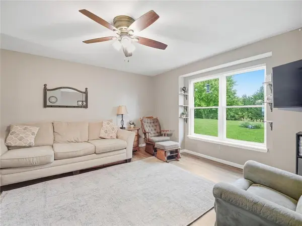 20212 Golden RD, Linwood, KS 66052