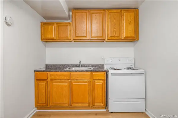 437 Pelham RD #A, New Rochelle, NY 10805
