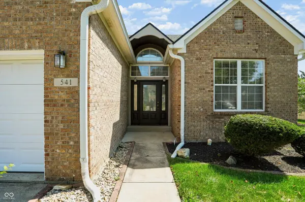 541 Ironridge CT, Indianapolis, IN 46239