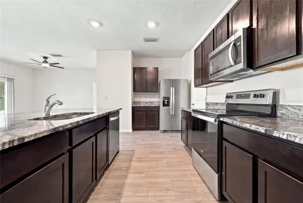 5166 SW 48TH LN, Gainesville, FL 32608