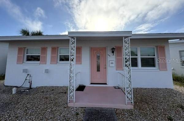 1544 COUNCIL DR, Sun City Center, FL 33573