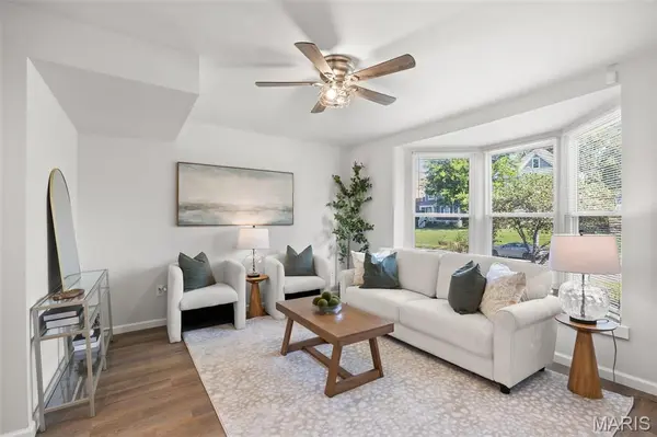 6028 Clemens AVE, St Louis, MO 63112
