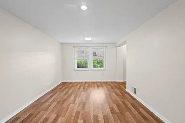 2710 W Fletcher ST #1, Chicago, IL 60618