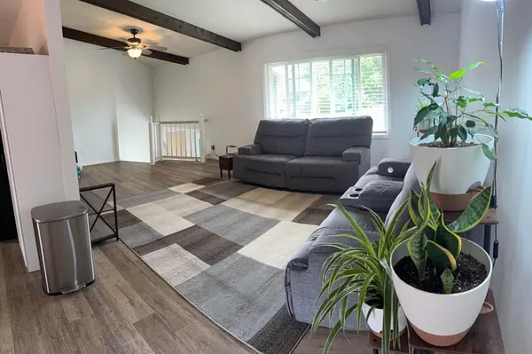 1541 Franklin LN, Anoka, MN 55303