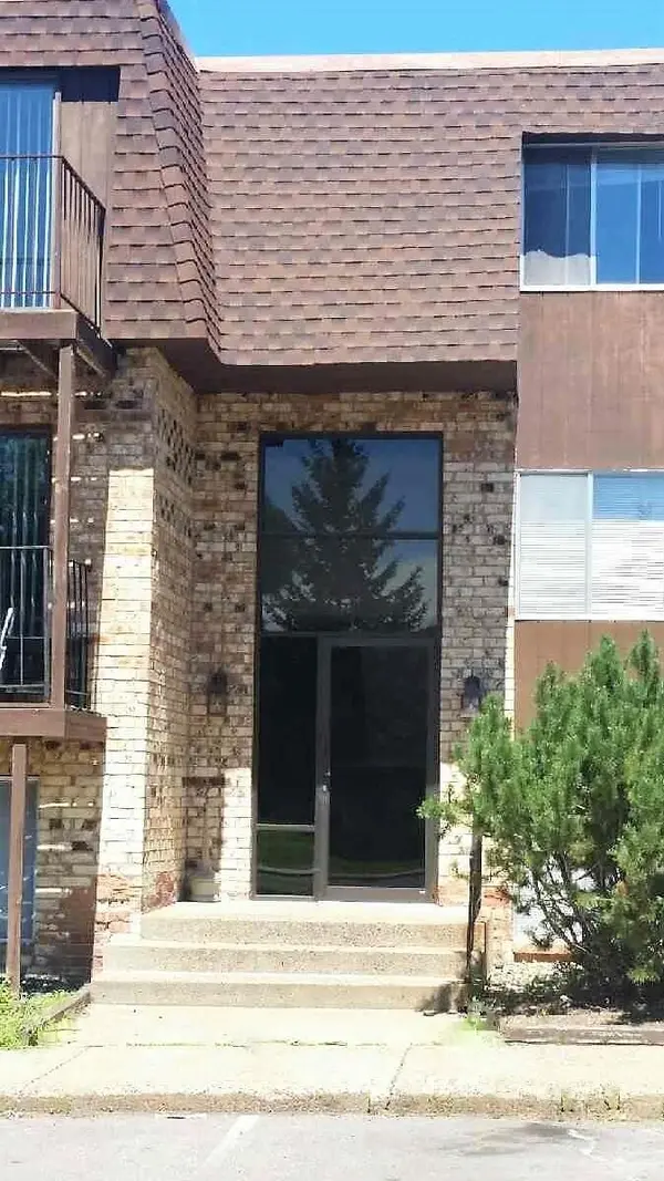 417 S Wasson LN, River Falls, WI 54022