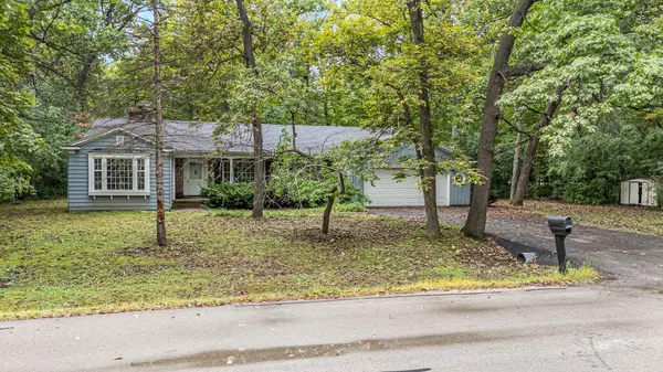 25 LULLABYE RD, Oshkosh, WI 54904