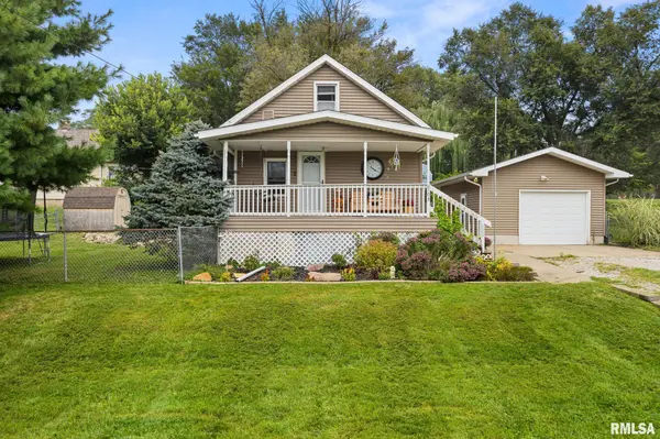 103 FLORENCE AVE, East Peoria, IL 61611