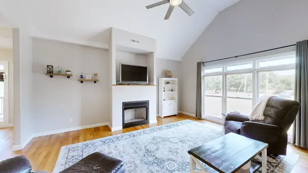 94 Mires Rd, Mount Juliet, TN 37122