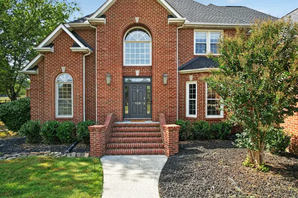 105 Fairways Blvd #N, Tullahoma, TN 37388