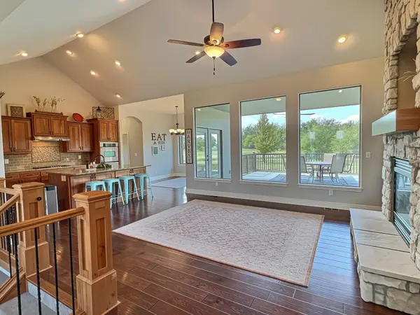 5000 E Idle Banks Circle, Valley Center, KS 67147