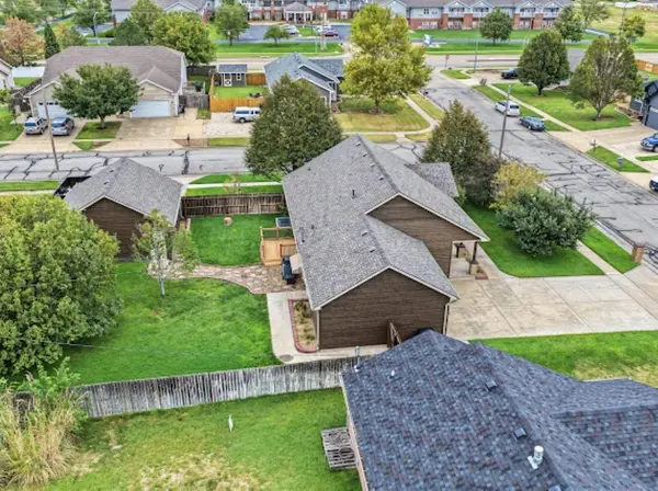 2402 Pinnacle Dr., Salina, KS 67401