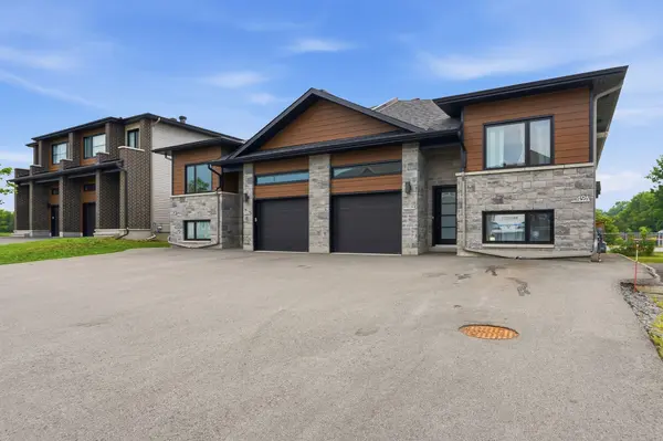 47 Cambridge ST, The Nation, ON K0A 2M0