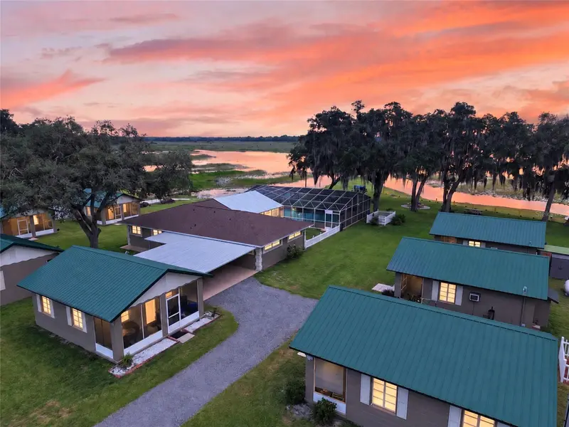 2489 N LAKEFRONT DR, Hernando, FL 34442