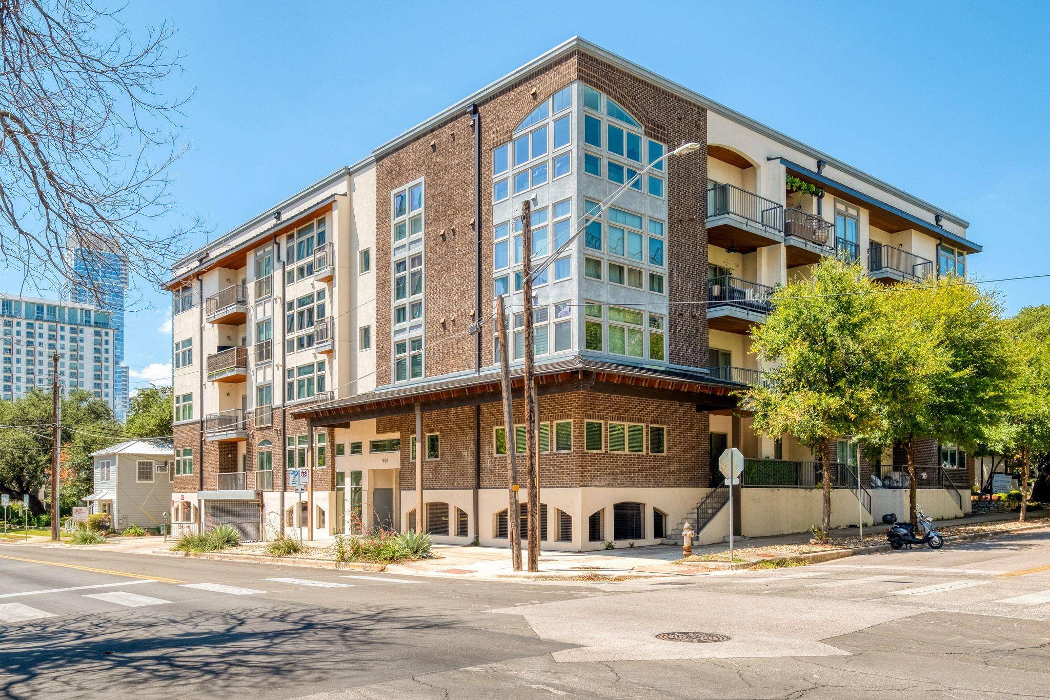 908 Nueces ST #48, Austin, TX 78701