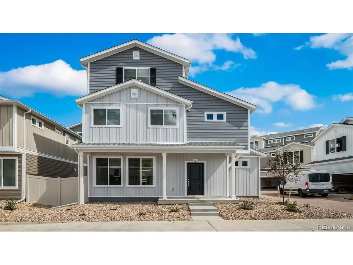 624 Wagon Wheel, Bennett, CO 80102