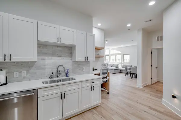 908 Nueces ST #48, Austin, TX 78701