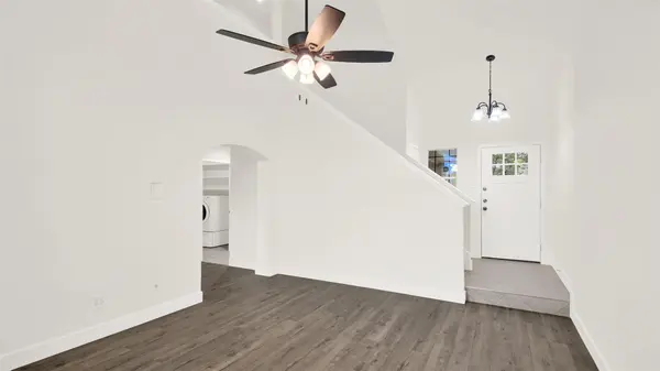 641 Fort Thomas PL, Round Rock, TX 78664