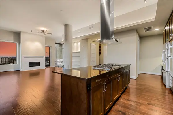 214 Barton Springs RD #1921, Austin, TX 78704
