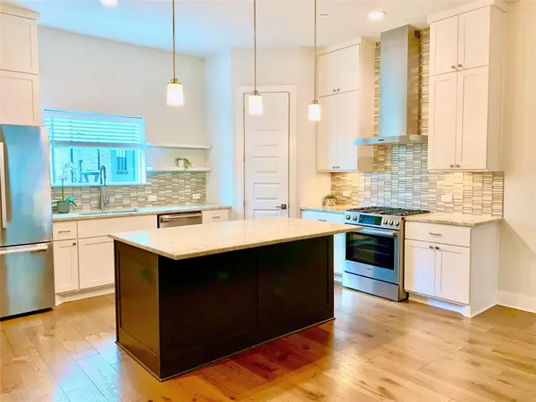 4012 Manifest LN #167, Austin, TX 78731