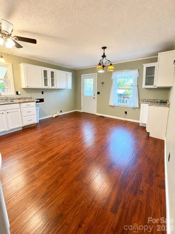 355 Vern ST, Star, NC 27356