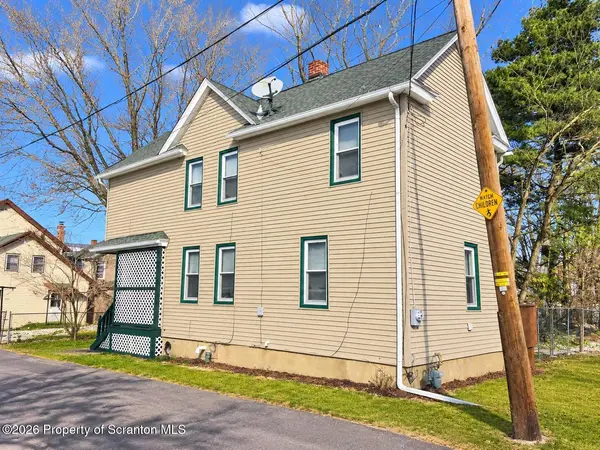 1742 Wayne AVE #REAR, Scranton, PA 18508