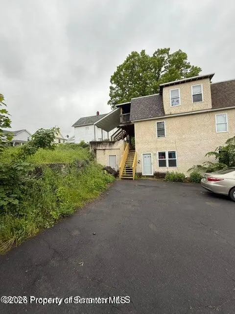 603 S Blakely ST, Dunmore, PA 18510