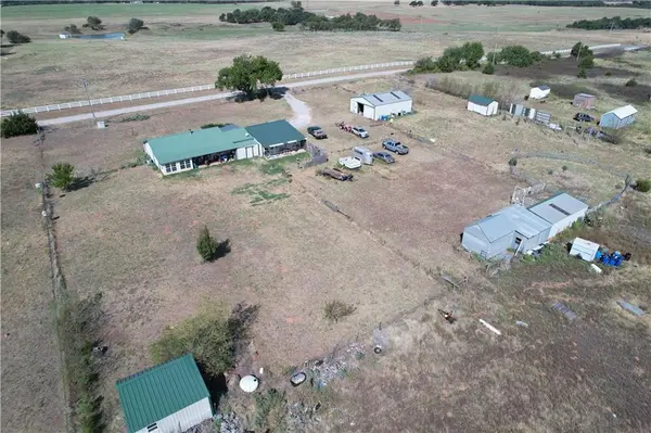 6214 N Broadway RD, Guthrie, OK 73044