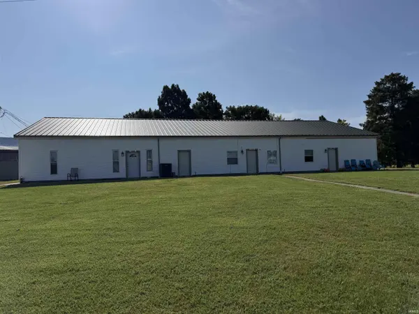 10080 S Koch DR, Poseyville, IN 47633
