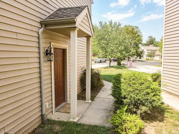 602 E Bayberry CT, Bloomington, IN 47401-4666