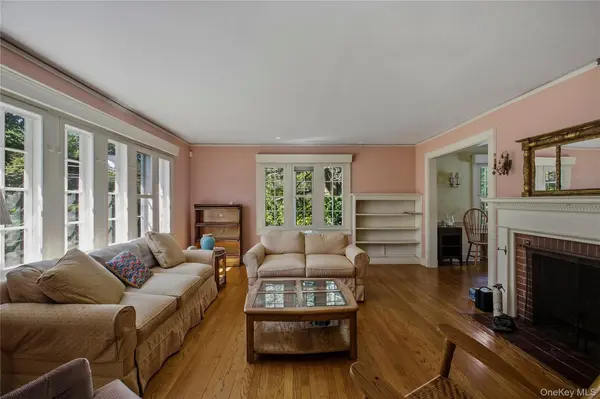 1 Brookfield PL, Pleasantville, NY 10570