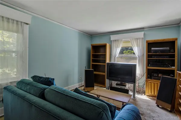 1 Brookfield PL, Pleasantville, NY 10570