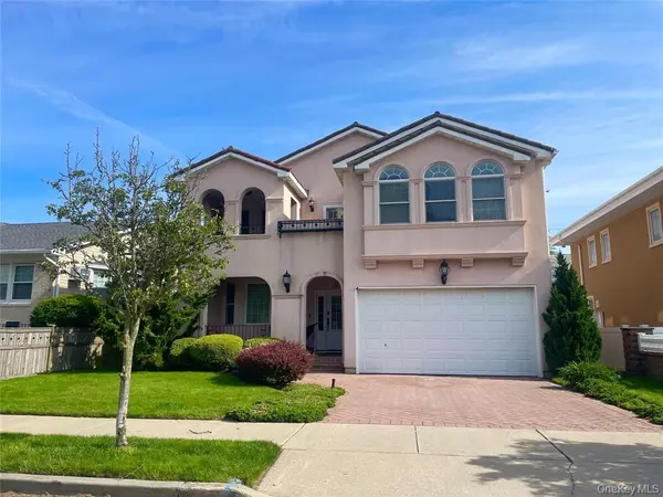 15 W Penn ST, Long Beach, NY 11561