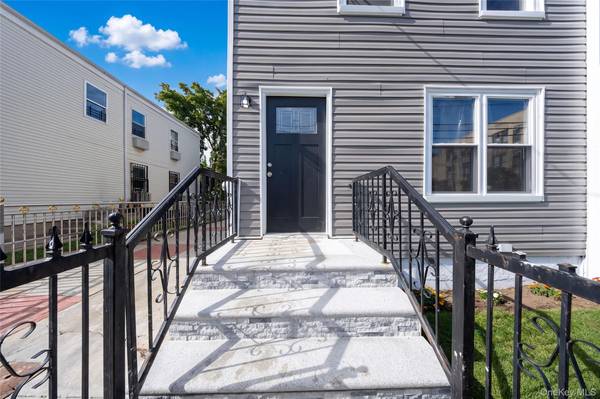 15417 108th AVE, Jamaica, NY 11433