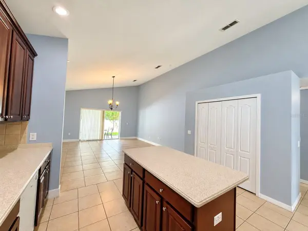 895 HACIENDA CIR, Kissimmee, FL 34741