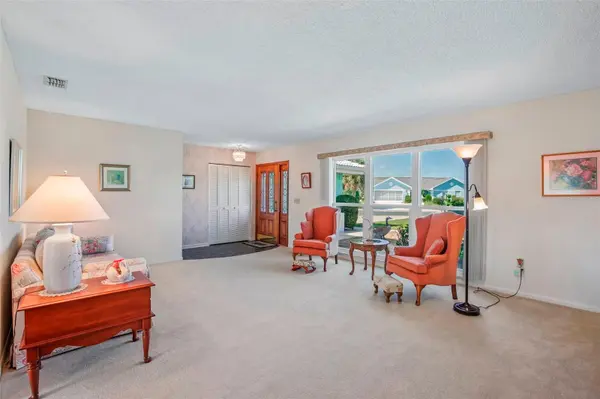 316 BROCKFIELD DR, Sun City Center, FL 33573