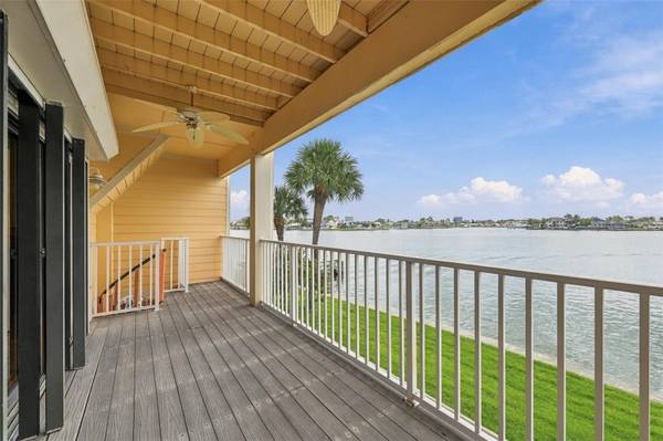 535 HAVEN POINT DR, Treasure Island, FL, 33706 photo 8