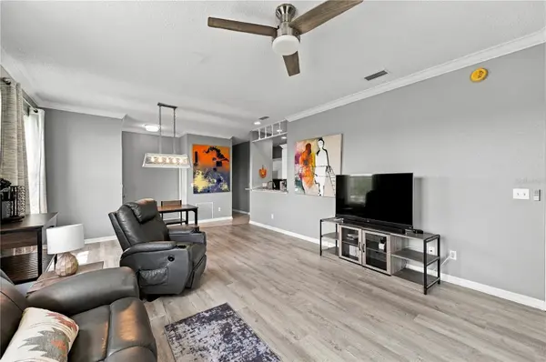 1050 STARKEY RD #709, Largo, FL 33771