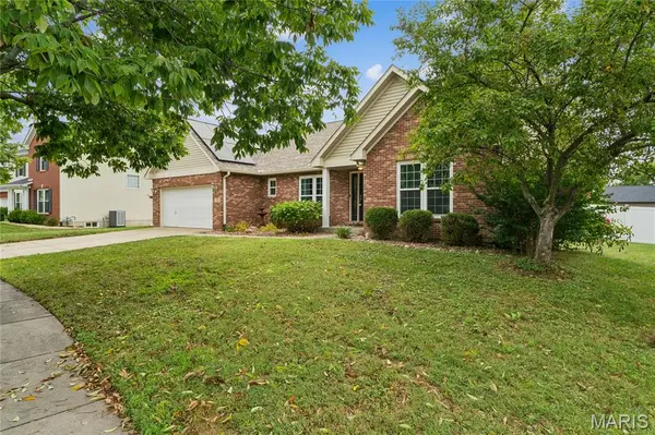 964 Prairie XING, O'fallon, IL 62269