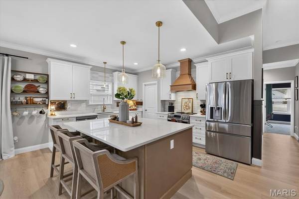 512 Spruce Hollow CT, Wentzville, MO 63385