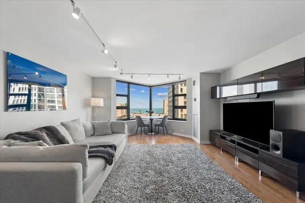 401 E Ontario ST #2707, Chicago, IL 60611