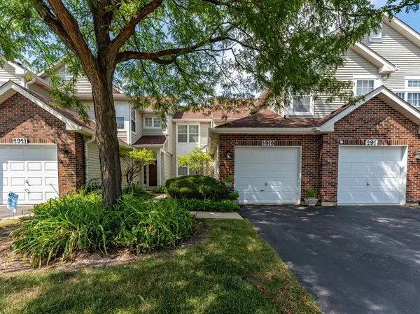 2917 Stockton CT #2917, Naperville, IL 60564