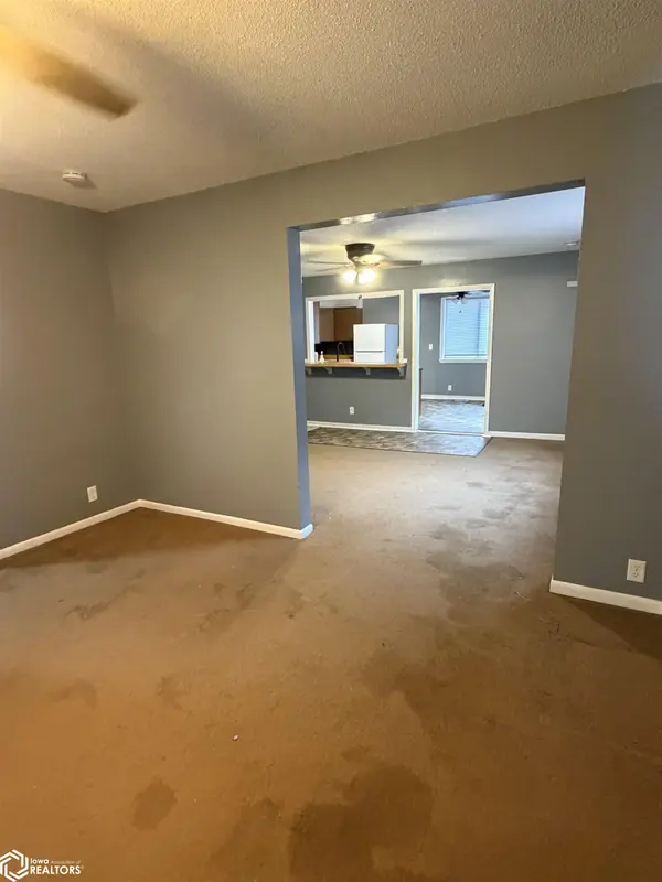 432 May AVE, Burlington, IA 52601
