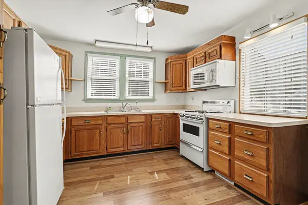 2703 Greenwood AVE, Trail Creek, IN 46360