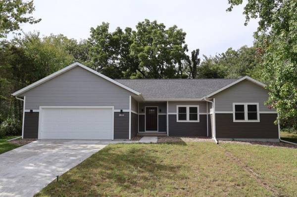 11893 Pine ST, Trempealeau, WI 54661