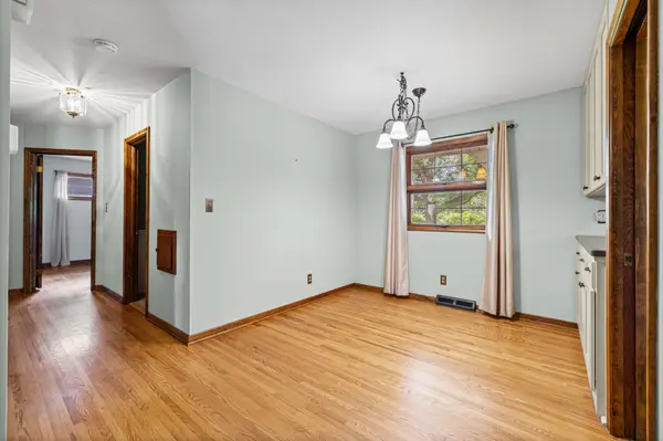 605 Arner AVE, Shoreview, MN 55126
