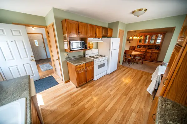 1853 16 1/2 St NW, Rochester, MN 55901