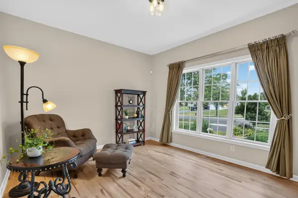 1381 Knight LN, Watertown, MN 55388