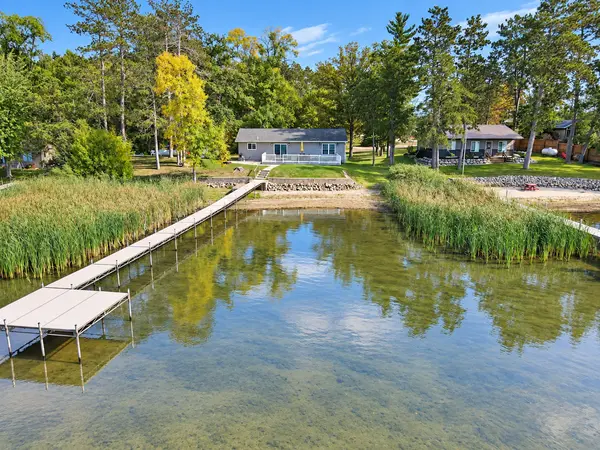 38403 E Blueberry DR, Menahga, MN 56464