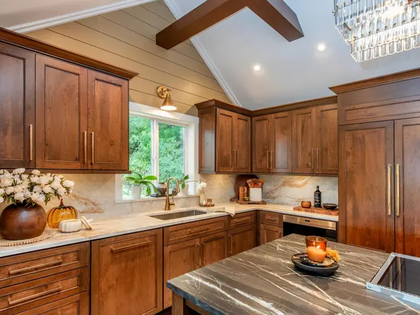 631 Front ST, Hudson, WI 54016