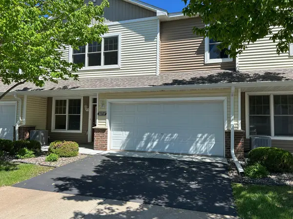3371 Hazel TRL #F, Woodbury, MN 55129
